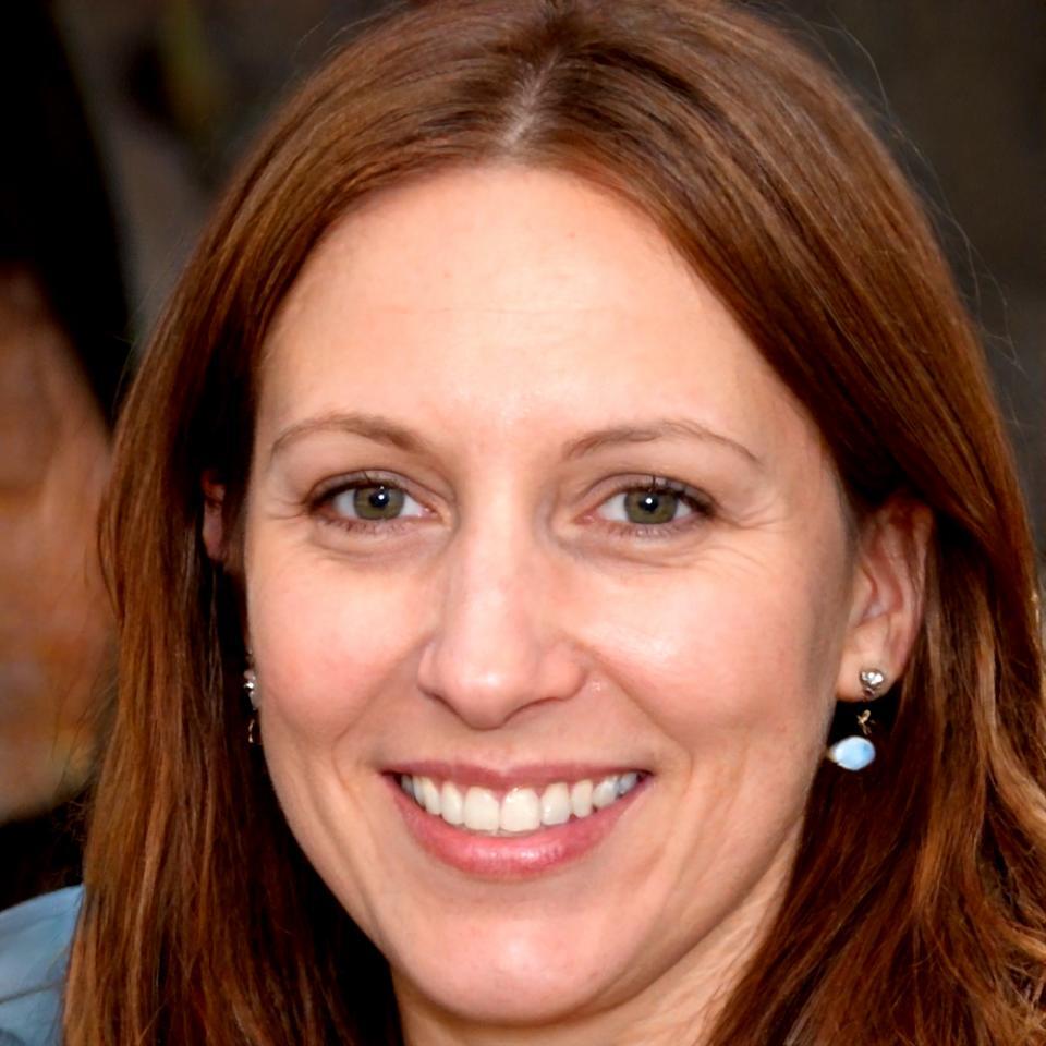 Instructor specializat în analiza datelor